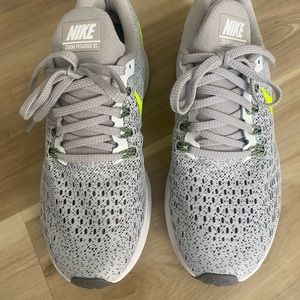 Nike ZOOM Pegasus 35 Size 6.5